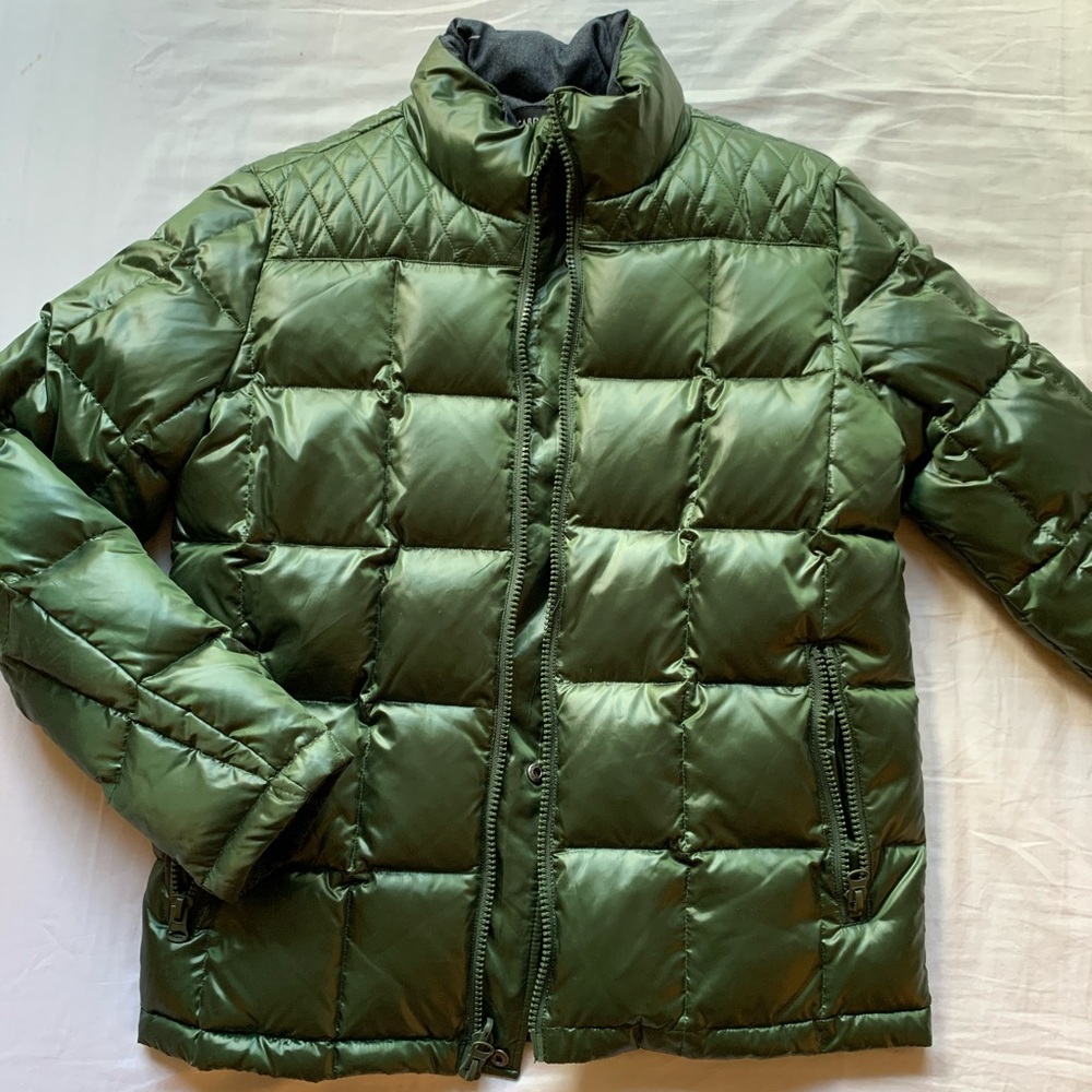 Cardinal of Canada green puffer